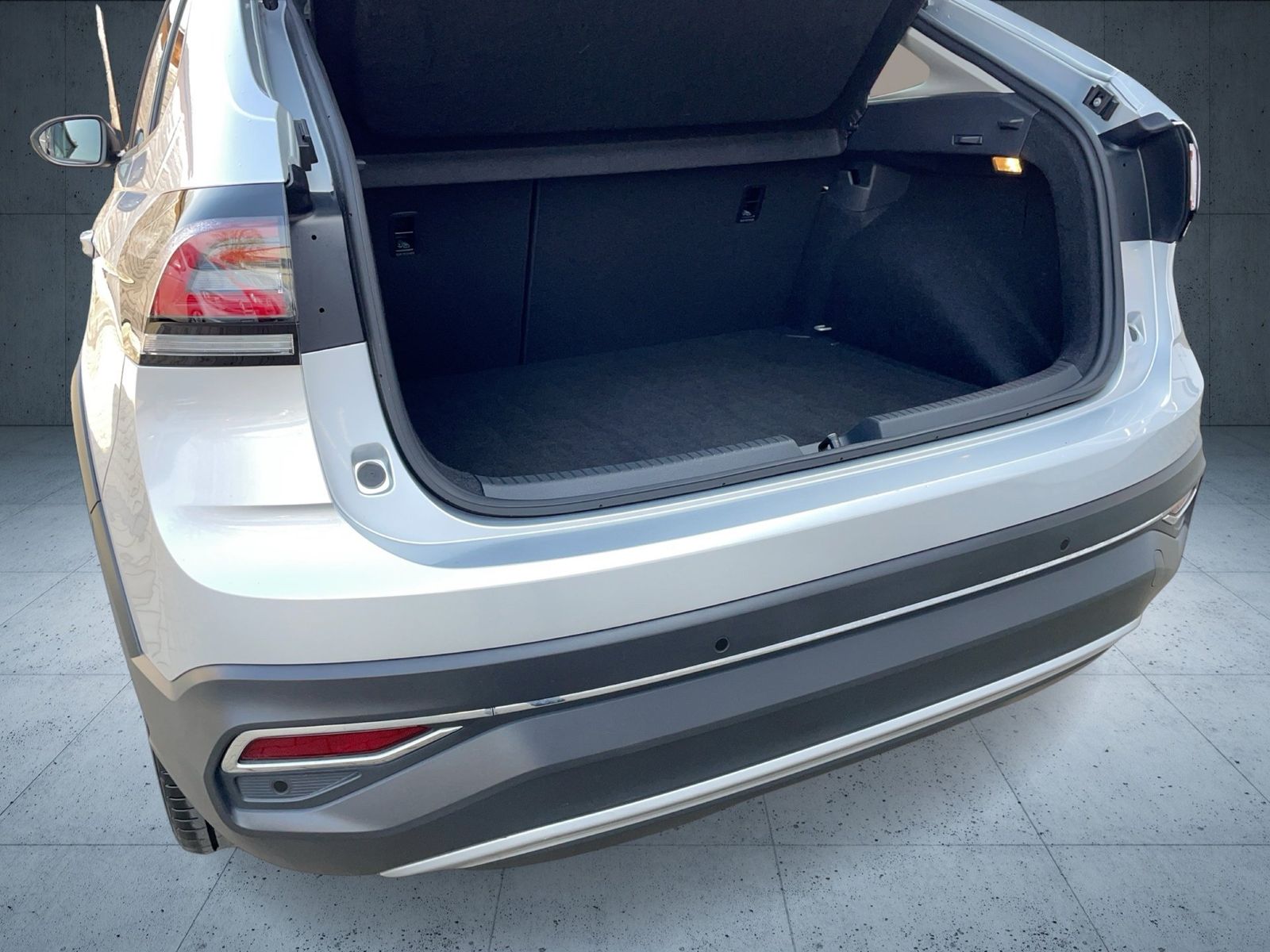 Volkswagen Taigo Style 1.0TSI DSG AHK+ACC+Keyless+RearView foto 14