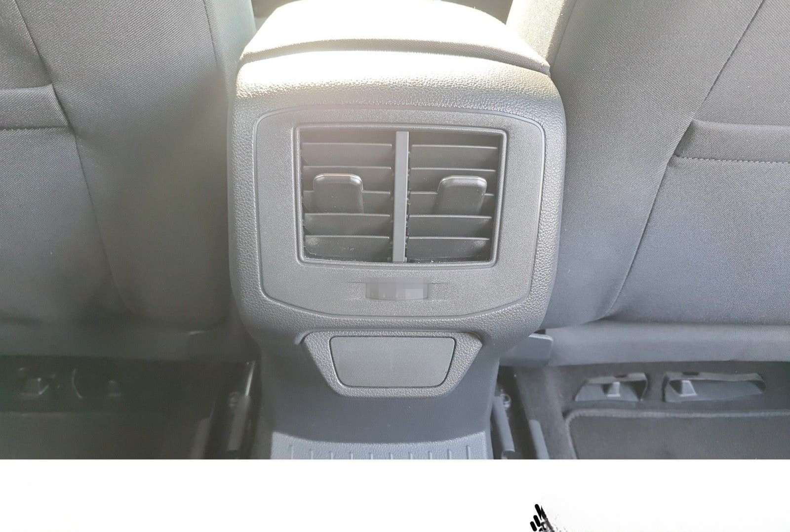 Volkswagen T-Roc Style 1.5 TSI DSG LED+PDC+ACC foto 16