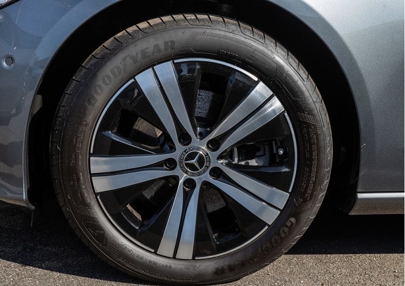 Mercedes-Benz C 200 d T Avantgarde/LED/Cam/Totw/Winter/EASY-P foto 7
