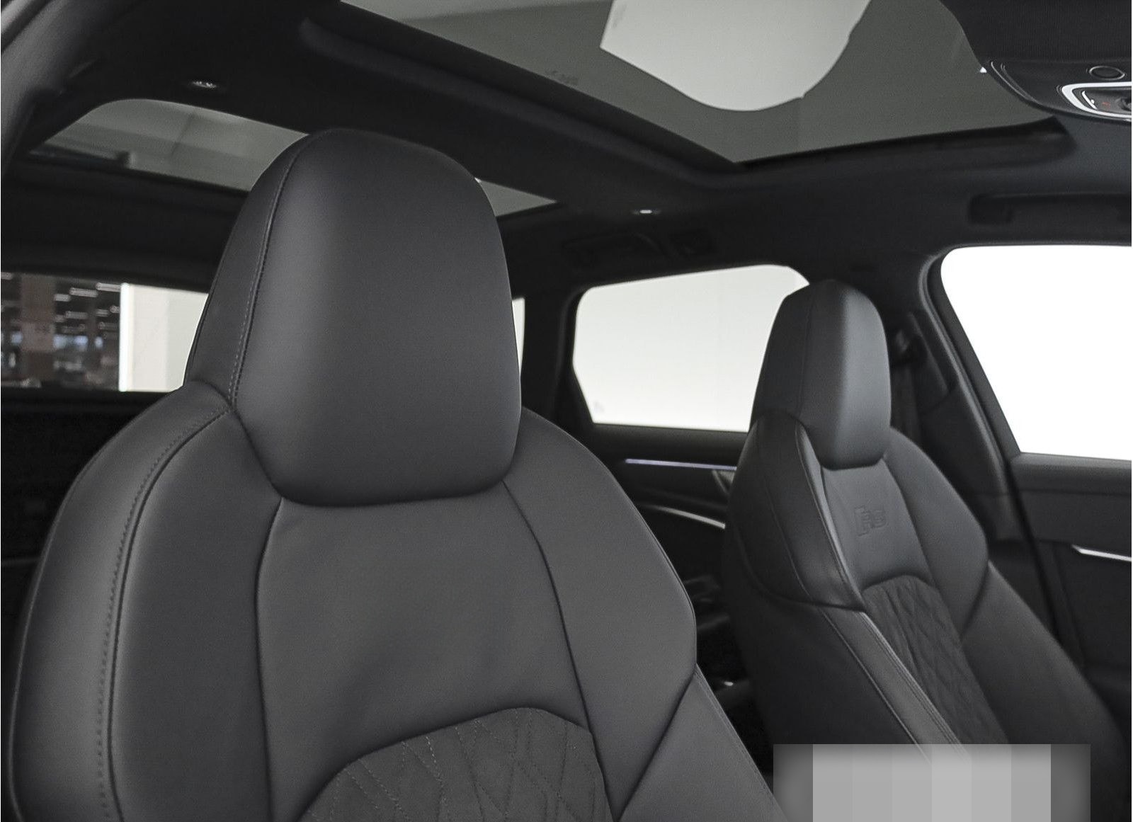 Audi RS6 Avant Dynamik/Pano/StdHzg/B&O/Laser foto 18