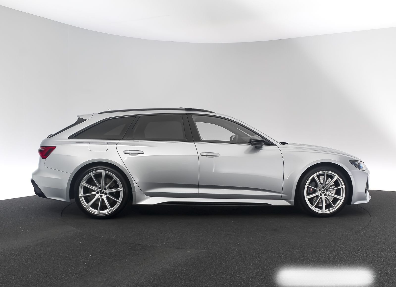 Audi RS6 Avant Dynamik/Pano/StdHzg/B&O/Laser foto 7