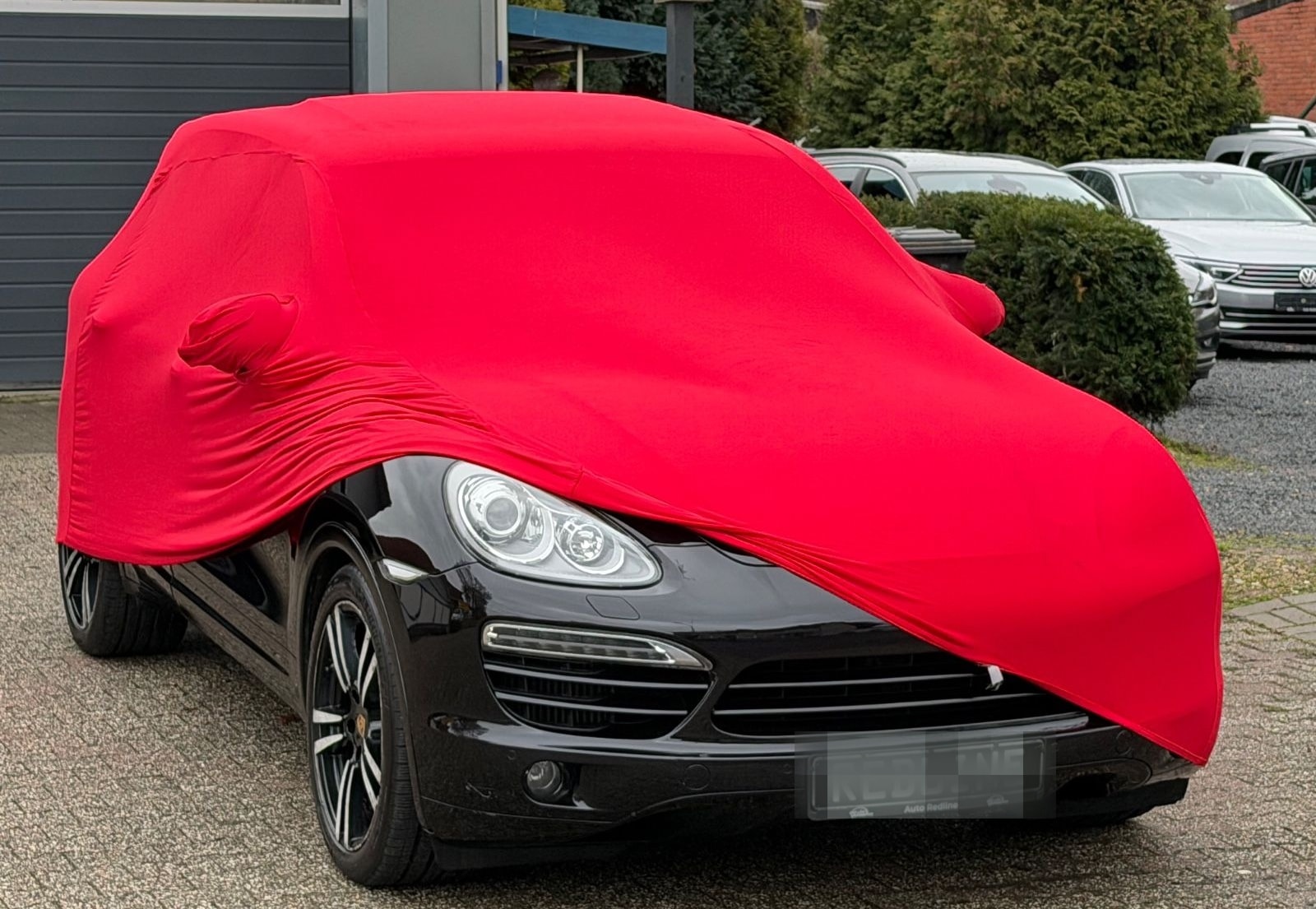 Porsche Cayenne /// Pano /// 1 Hand ///