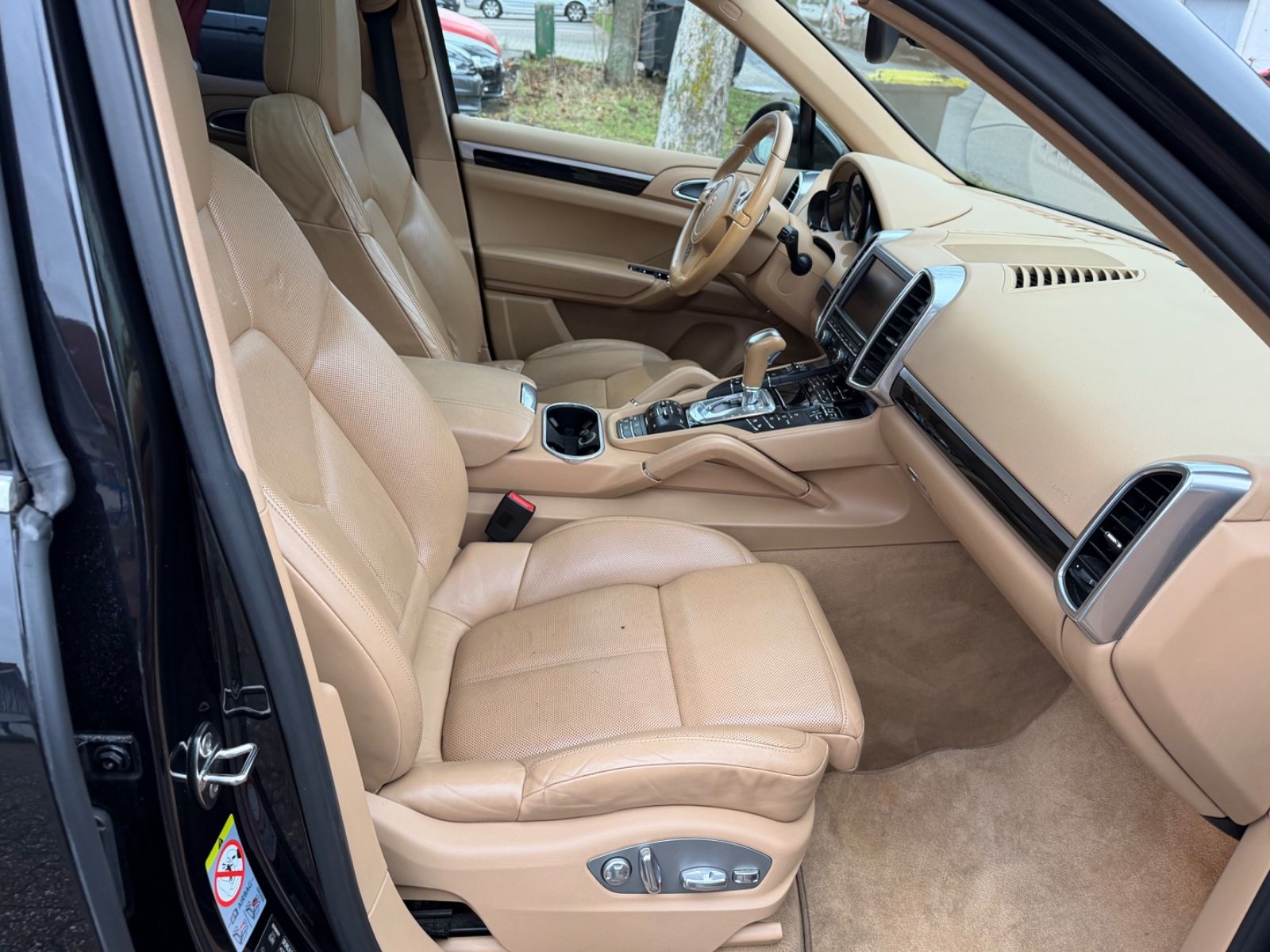 Porsche Cayenne /// Pano /// 1 Hand /// foto 11
