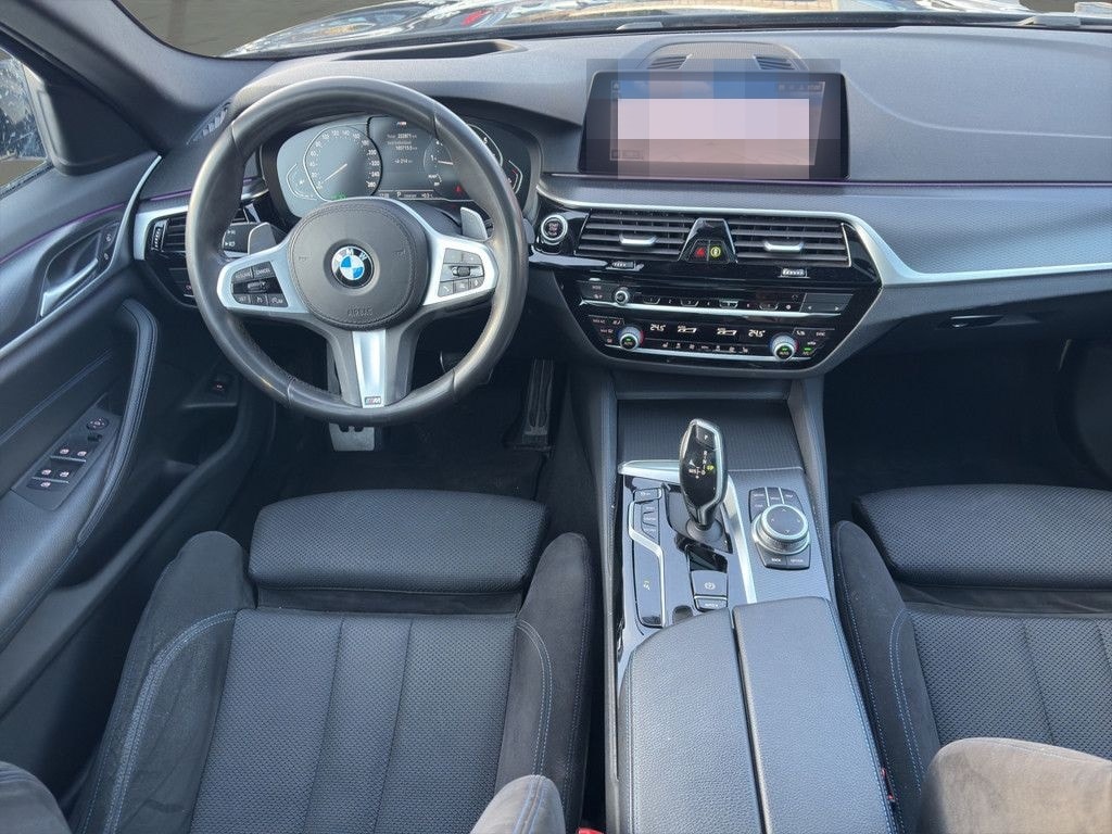 BMW 520i T. M-SPORT LED NAVI HUD PANO PDC 18" AHK foto 10