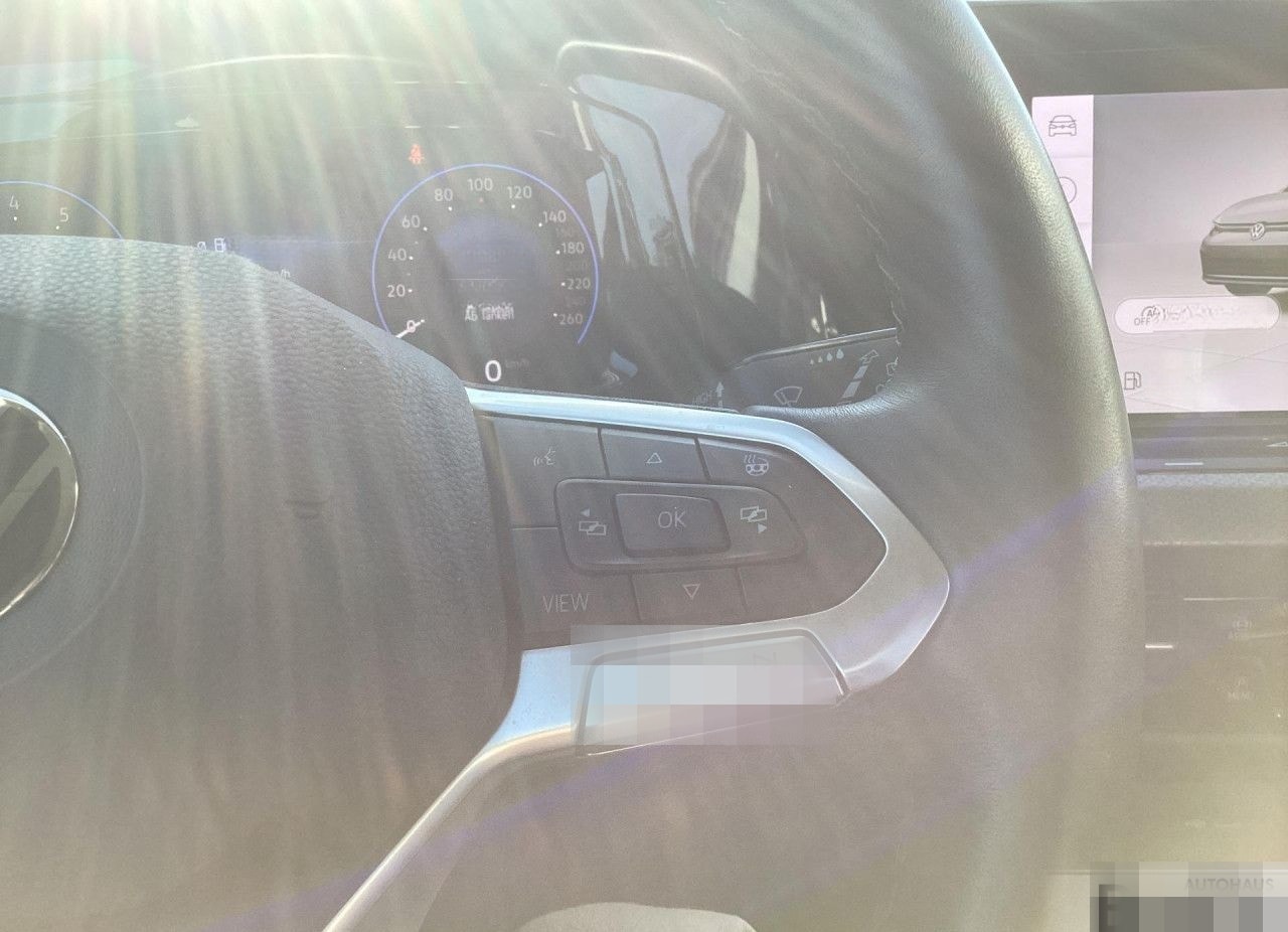 Volkswagen Golf VIII 1.5 TSI Active Standheizung HeadUp LED foto 18