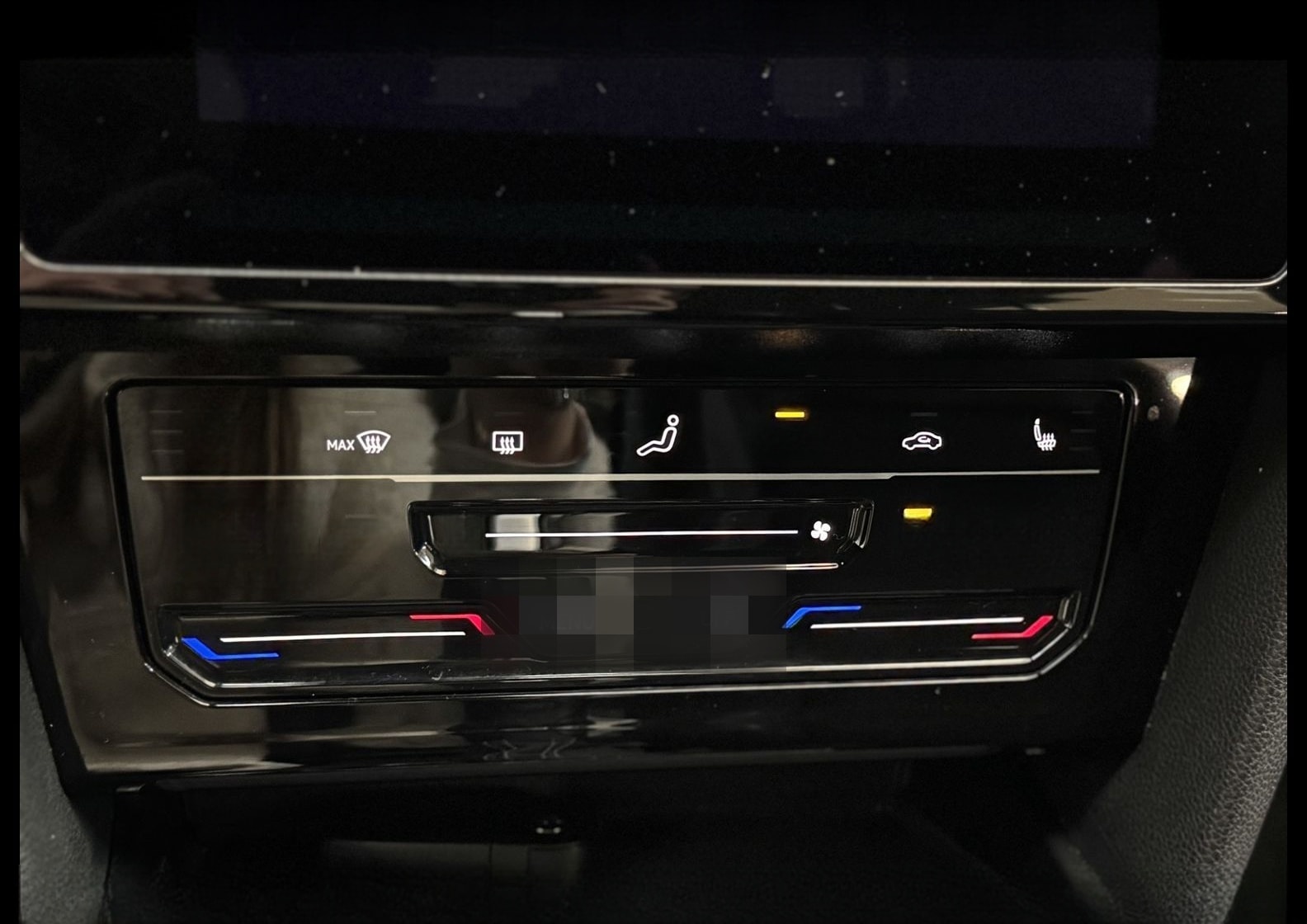 Volkswagen Passat Variant R-Line 1.5 TSI DSG Kamera/Navi/17 foto 22