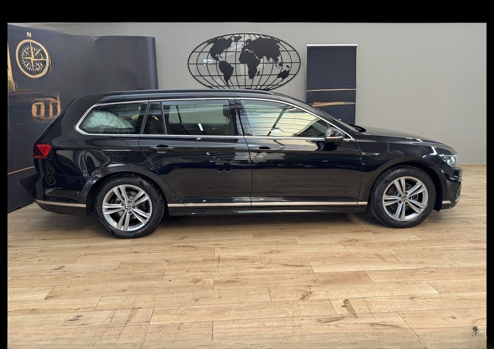 Volkswagen Passat Variant R-Line 1.5 TSI DSG Kamera/Navi/17 foto 5