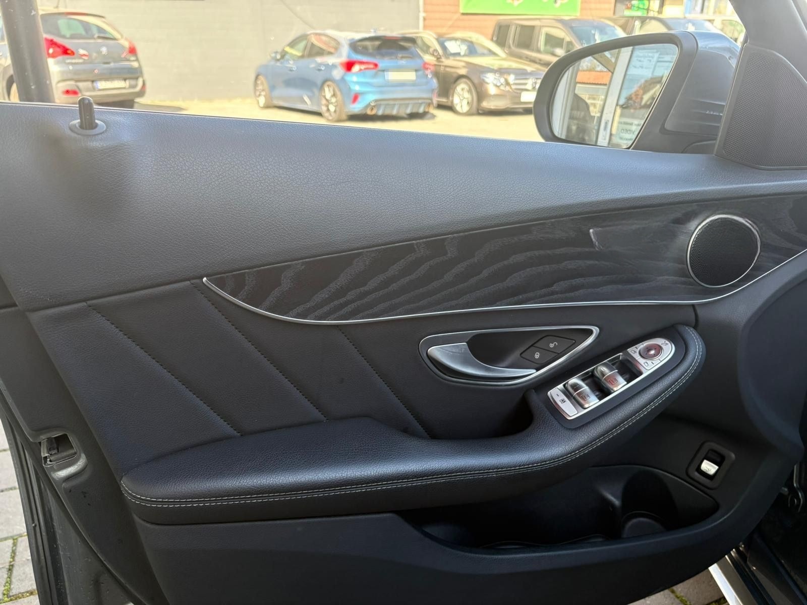 Mercedes-Benz C 180 C T-Modell C 180 T CGI foto 11