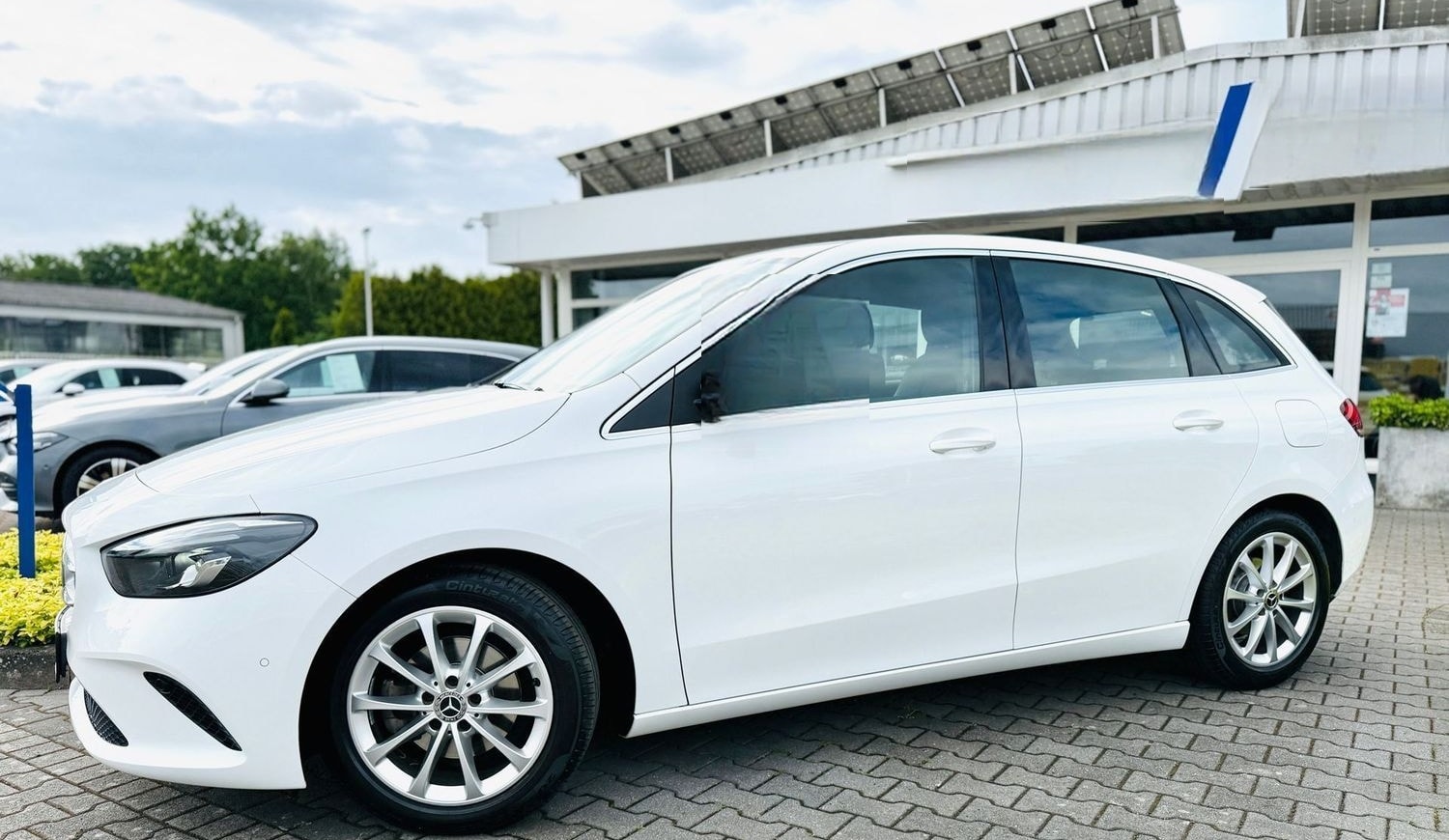 Mercedes-Benz B 180 d PROGRESSIVE, Autom. ,AHK, Tot, LED, Navi foto 2