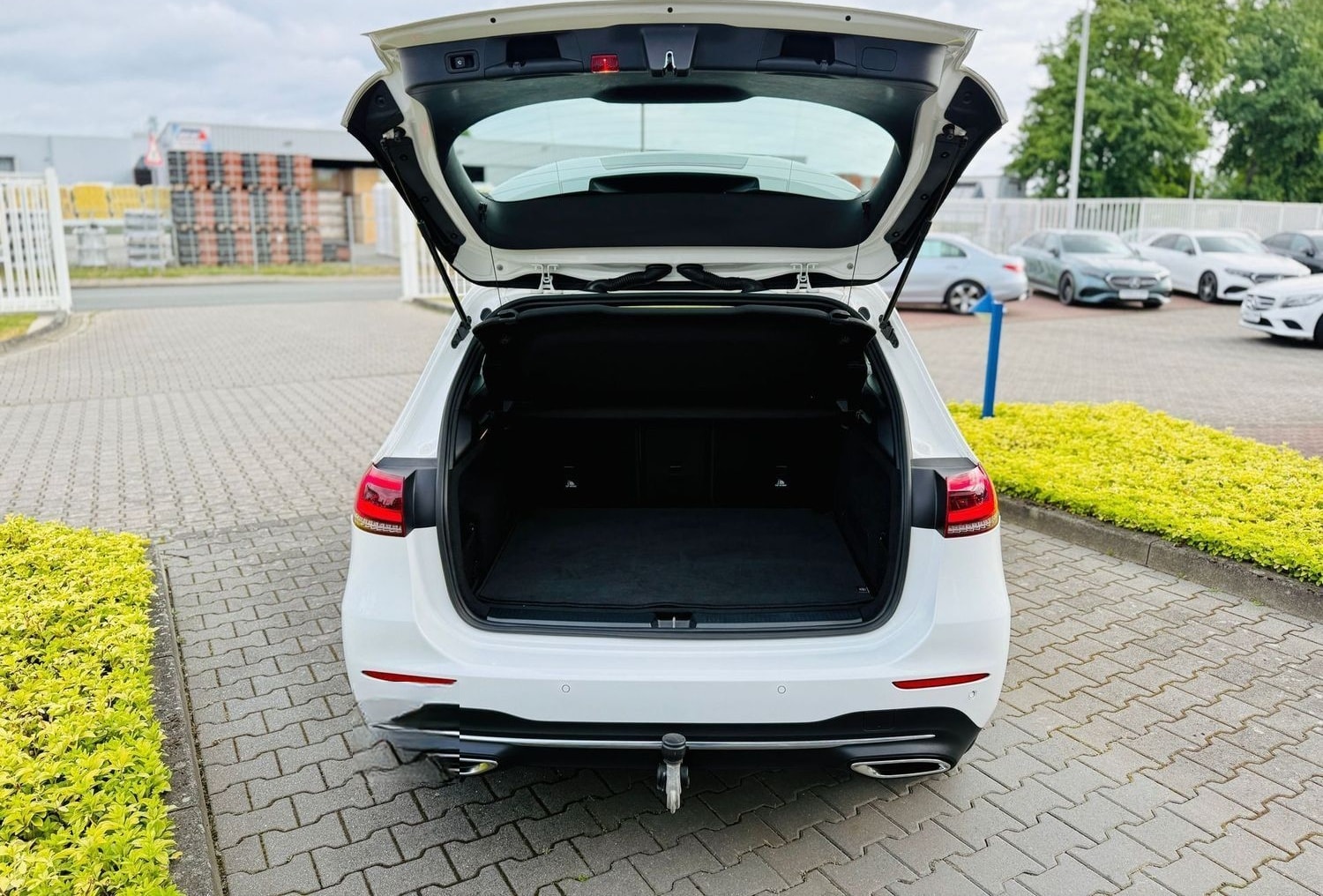 Mercedes-Benz B 180 d PROGRESSIVE, Autom. ,AHK, Tot, LED, Navi foto 7