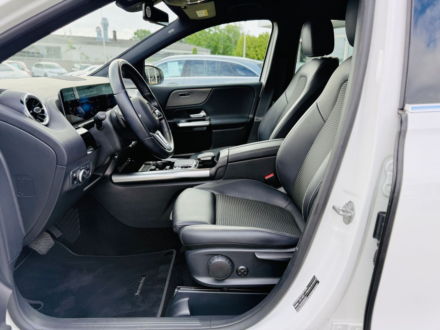 Mercedes-Benz B 180 d PROGRESSIVE, Autom. ,AHK, Tot, LED, Navi foto 9