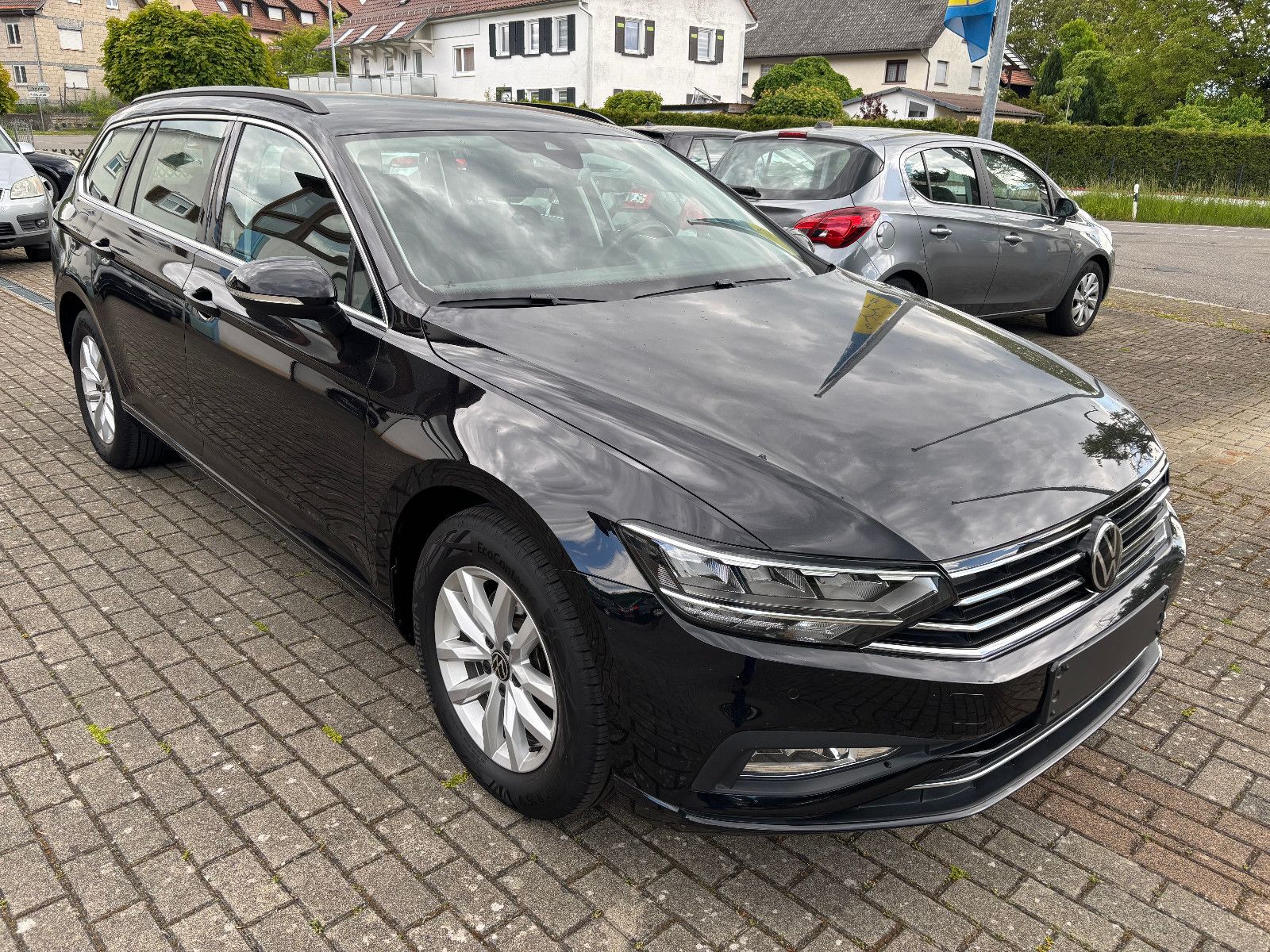 Volkswagen Passat Variant 2.0TDI Business Navi Kamera AHK foto 1