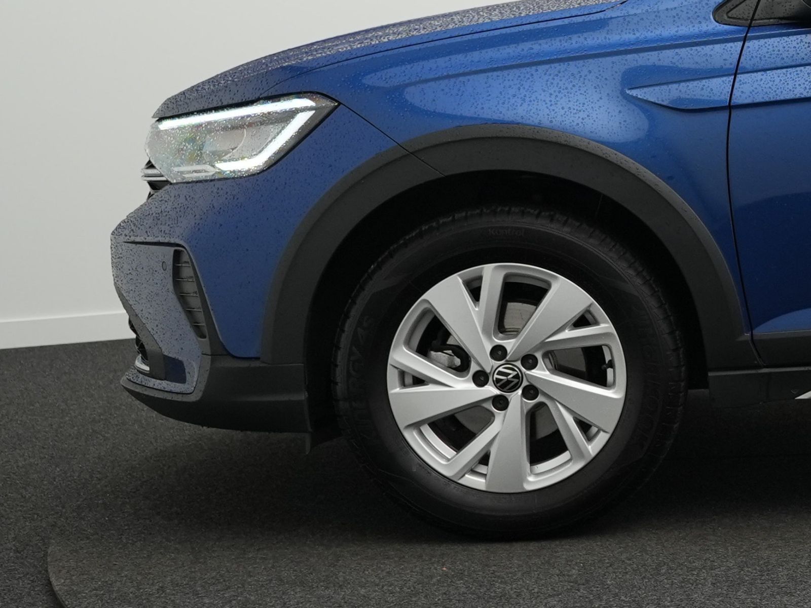 Volkswagen Taigo Life 1.0 TSI LED*VIRTUAL*APP*AHK*LANE*16" foto 17