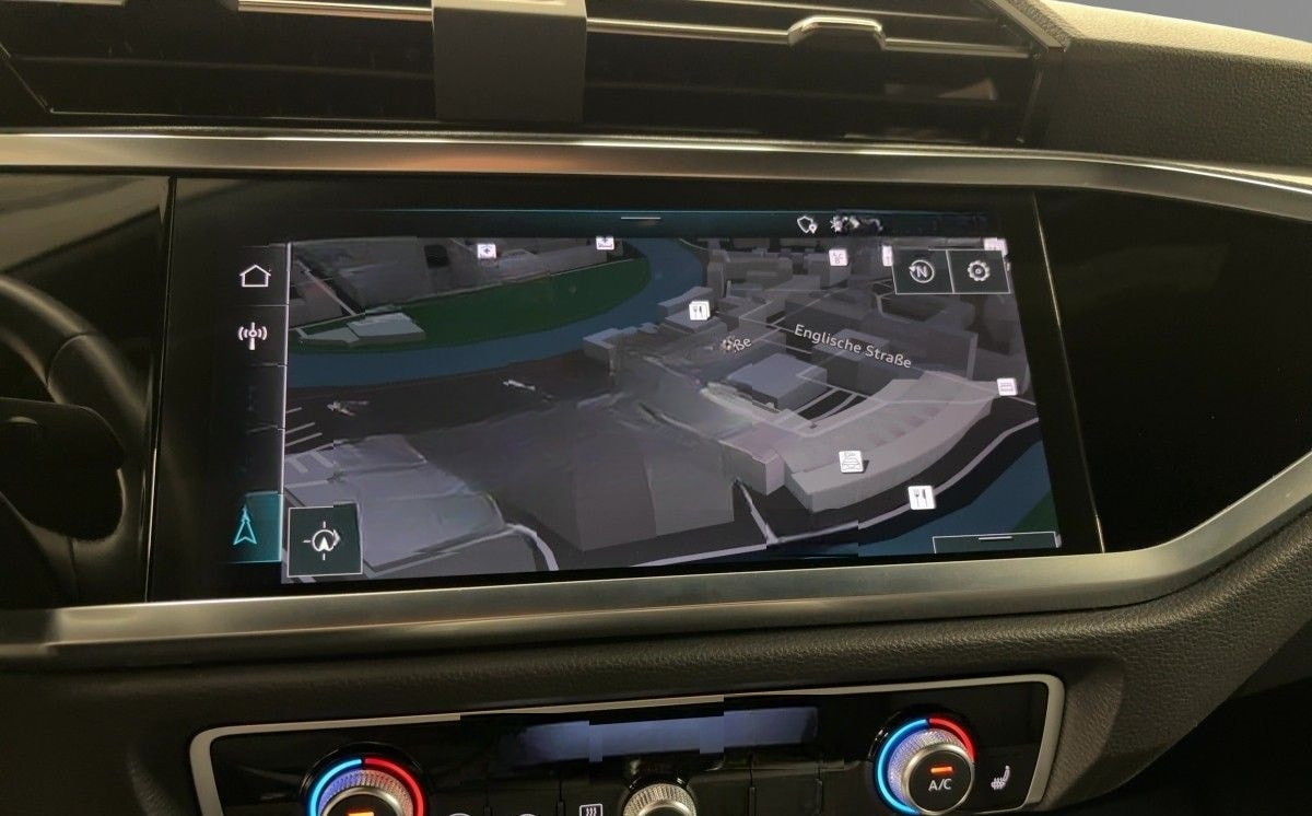 Audi Q3 S line 35 TDI S tr. LED RFK NAVI VIRTUAL foto 12