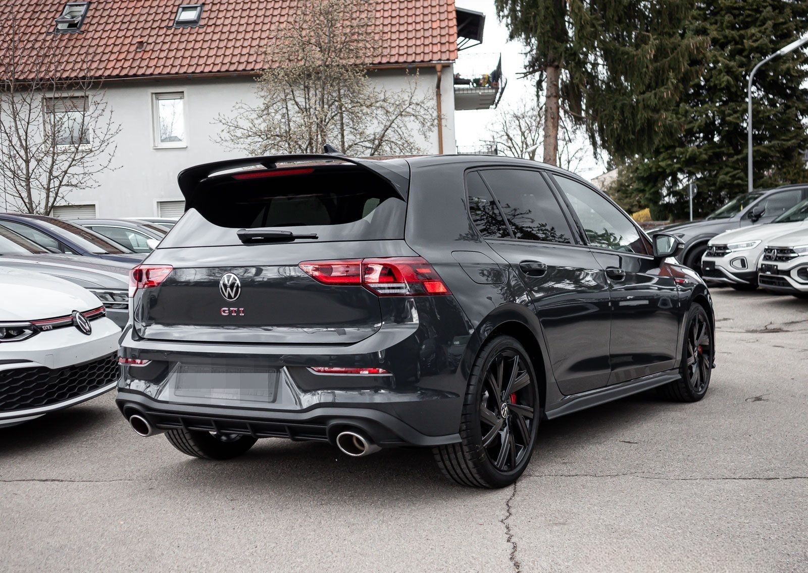 Volkswagen Golf VIII GTI Clubsport 2.0 TSI LED+ Navi ParkPi foto 7