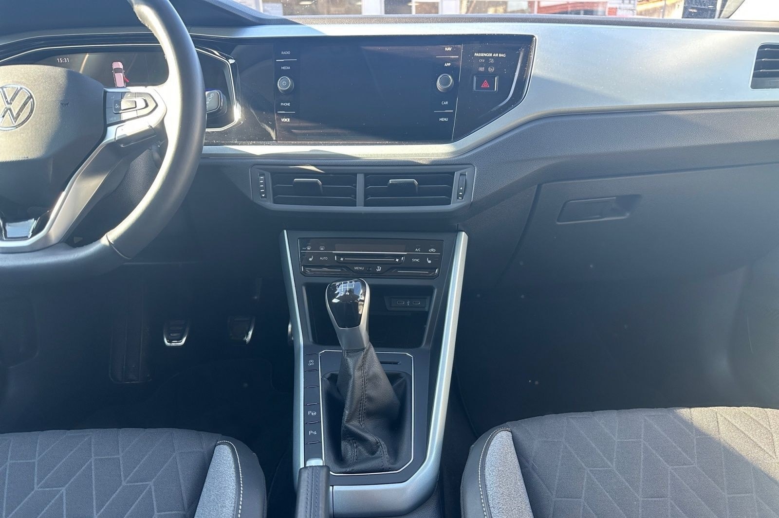 Volkswagen Taigo 1.0TSI Goal Navi LED Sitzheizung foto 9