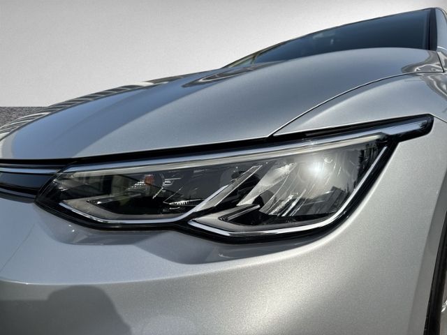 Volkswagen Golf VIII Variant 2.0 TDI DSG LED+NAVI+ACC+SIHZ+ foto 6