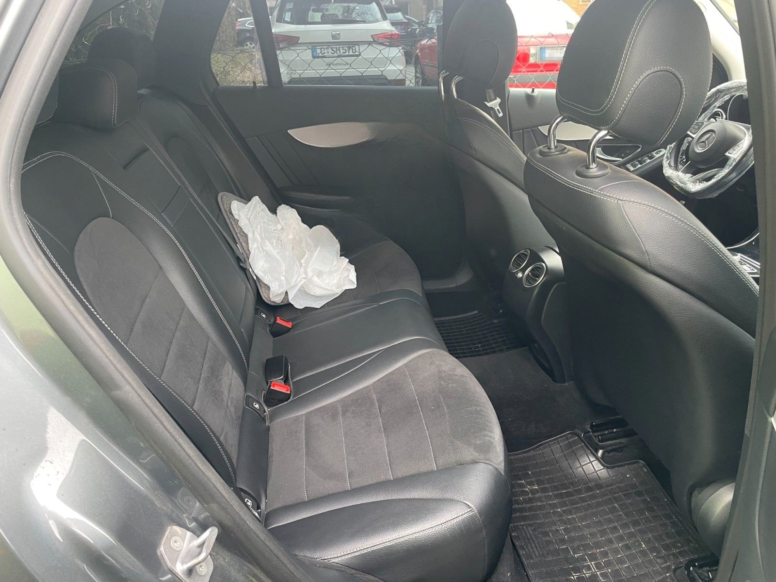 Mercedes-Benz GLC 220  AMG foto 6