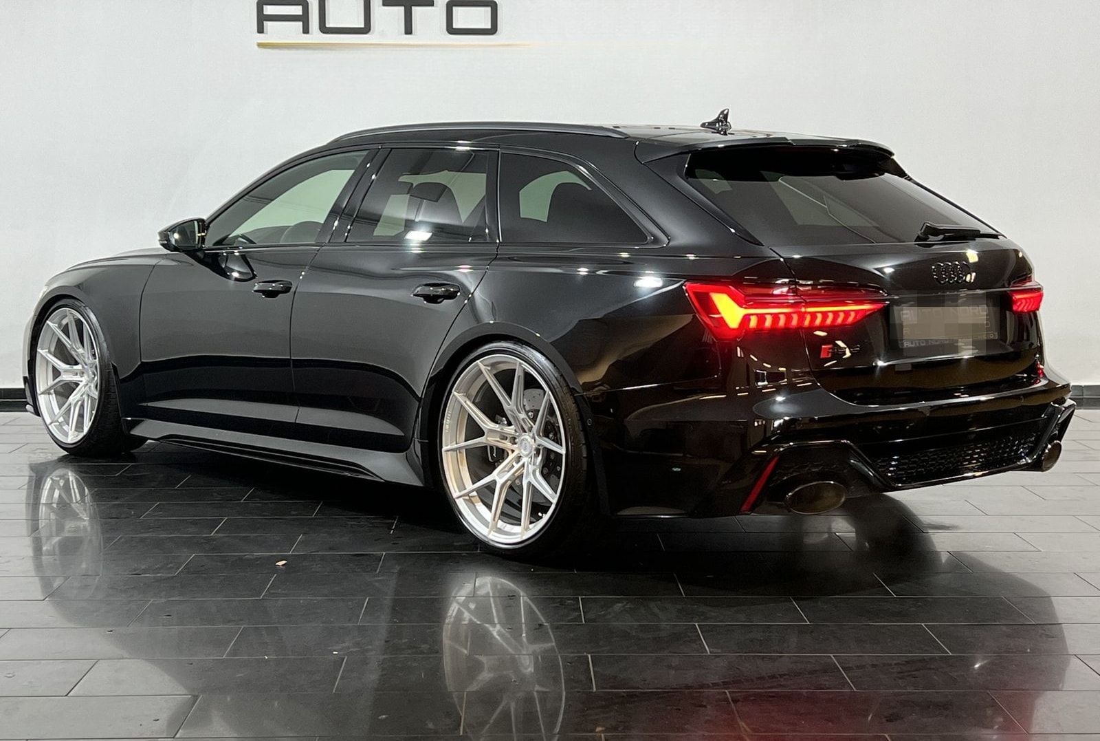 Audi RS6 4.0TFSI q.*Pano*RS-Dynamik*305*Matrix* foto 7