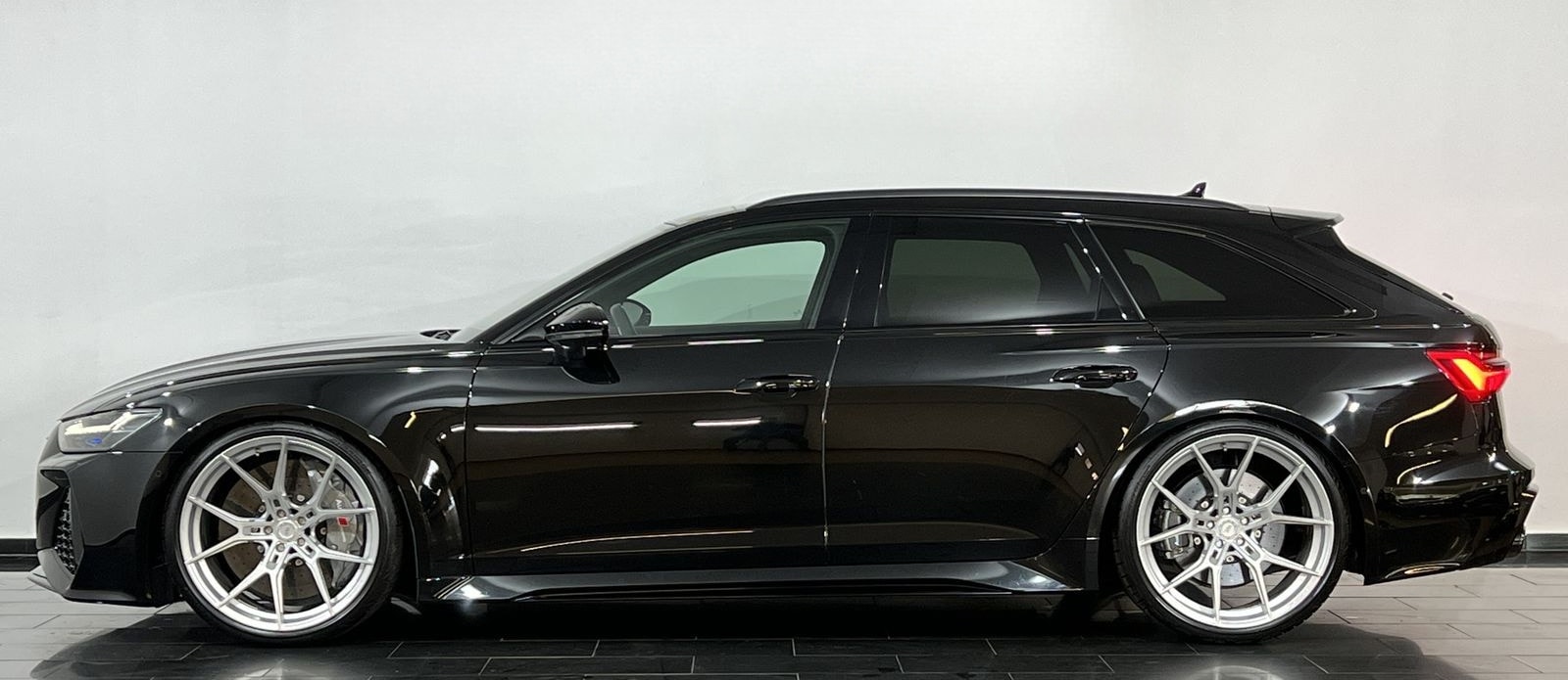 Audi RS6 4.0TFSI q.*Pano*RS-Dynamik*305*Matrix* foto 8