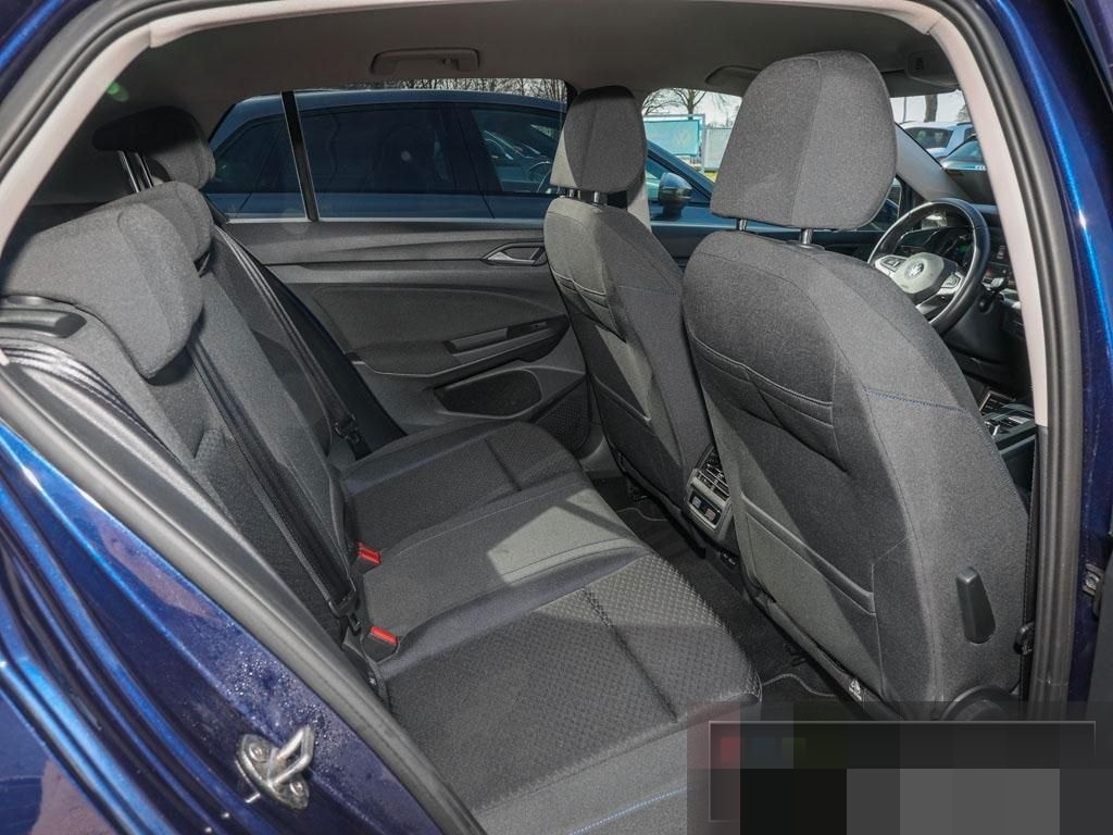 Volkswagen Golf VIII United 2.0 TDI DSG ACC+AHK+SITZHEIZUNG foto 7