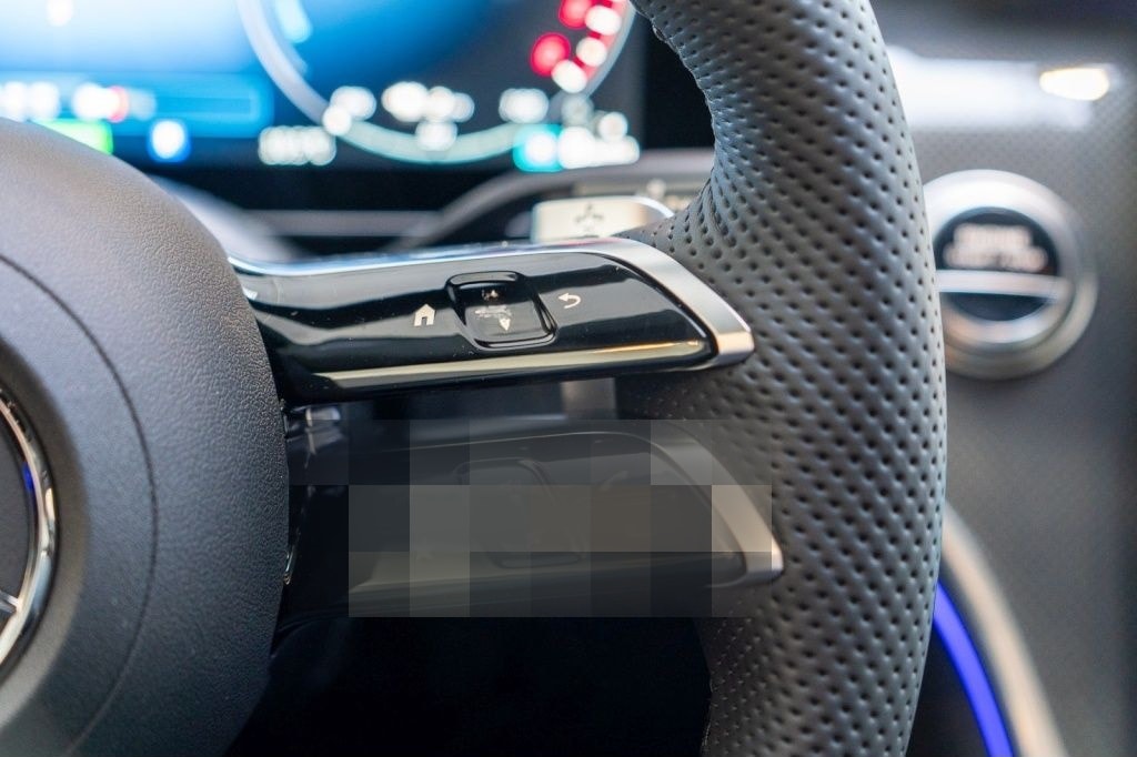 Mercedes-Benz GLC 300 de 4MATIC AMG+Pano+AHK*digital+MBUX foto 17