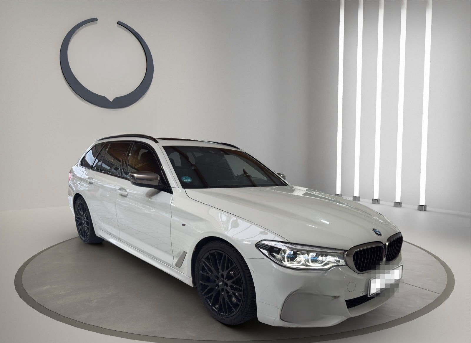 BMW M550 d xDrive/360*/STDHZ/HEAD-UP/UVM/TOP foto 1