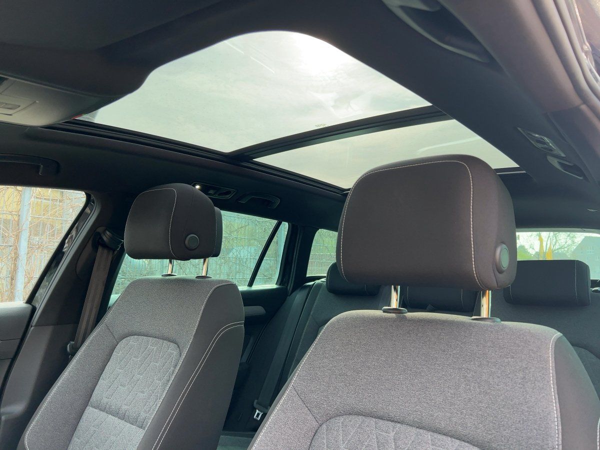 Volkswagen Passat Variant Business 2.0 TDI DSG AHK+NAVI+PAN foto 14