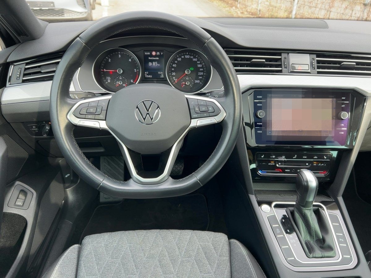 Volkswagen Passat Variant Business 2.0 TDI DSG AHK+NAVI+PAN foto 10