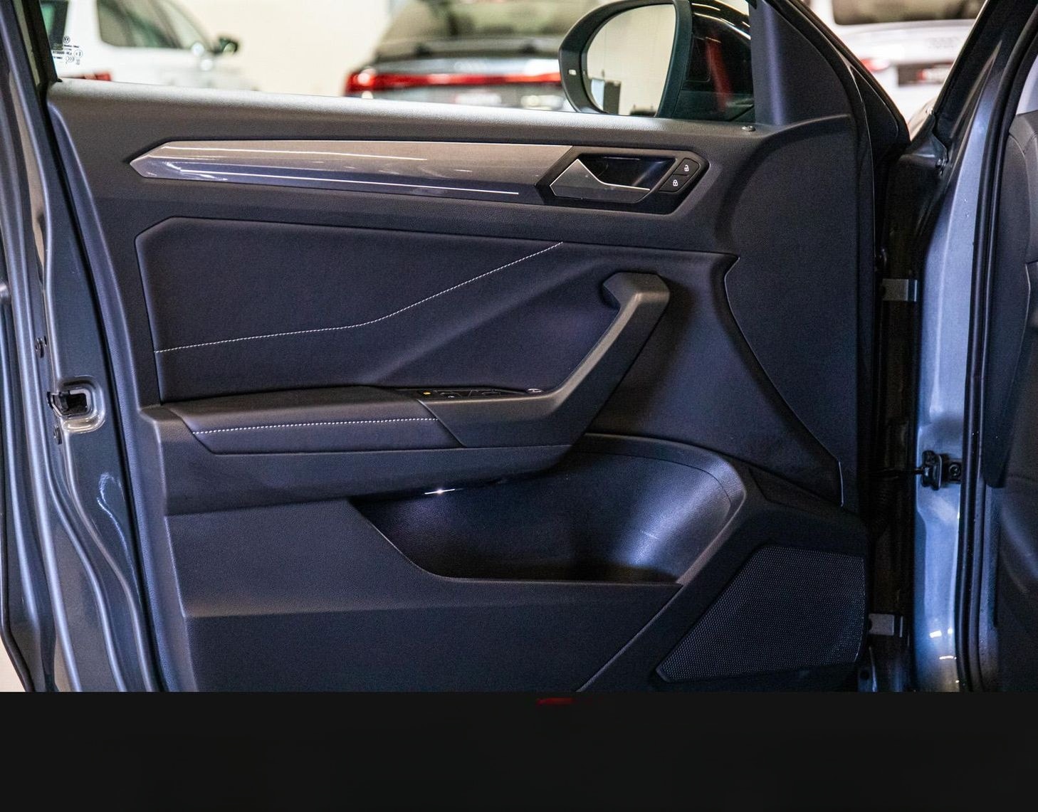 Volkswagen T-Roc Style 2.0 TDI LED MASSAGE ACC DSG CARPLAY foto 9