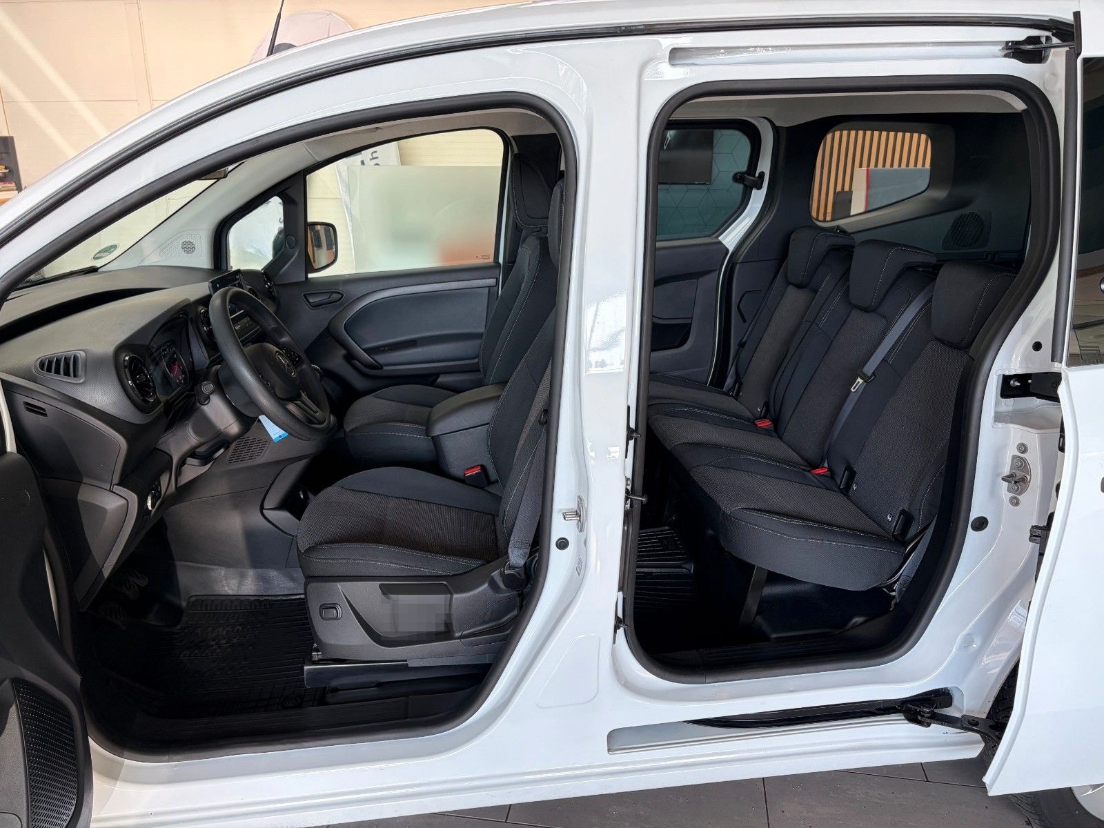 Mercedes-Benz Citan Kombi Tourer 110 CDI/KAM/MBUX/DAB/KLIMA foto 9