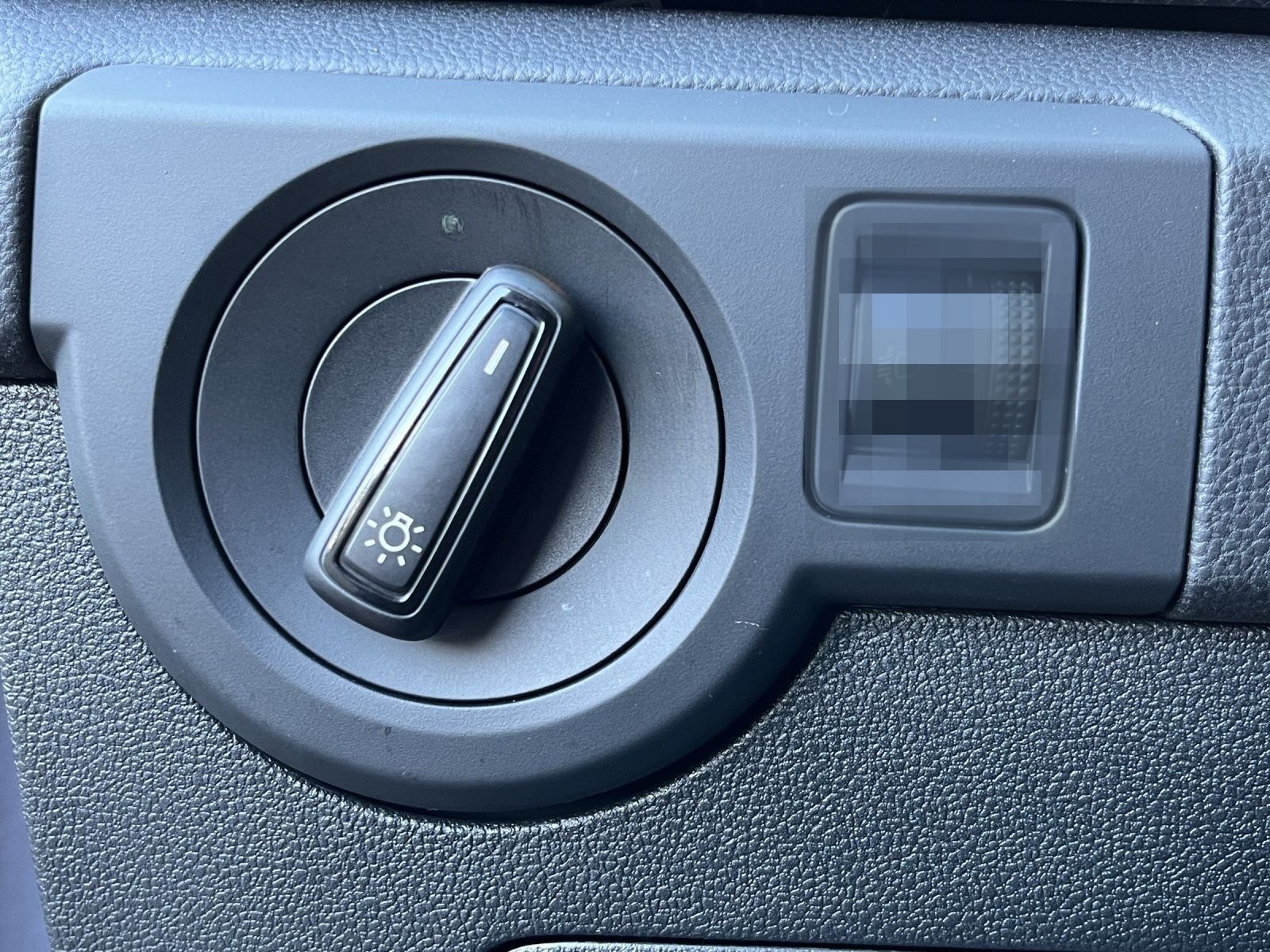 Volkswagen T-Cross LIFE 1.0 TSI LED REAR VIEW SHZ APP CONNE foto 18