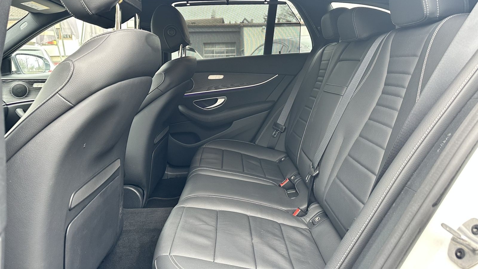 Mercedes-Benz E 350 Avantgarde*PANO*4xSHZ*Multibeam*Airmatic* foto 11