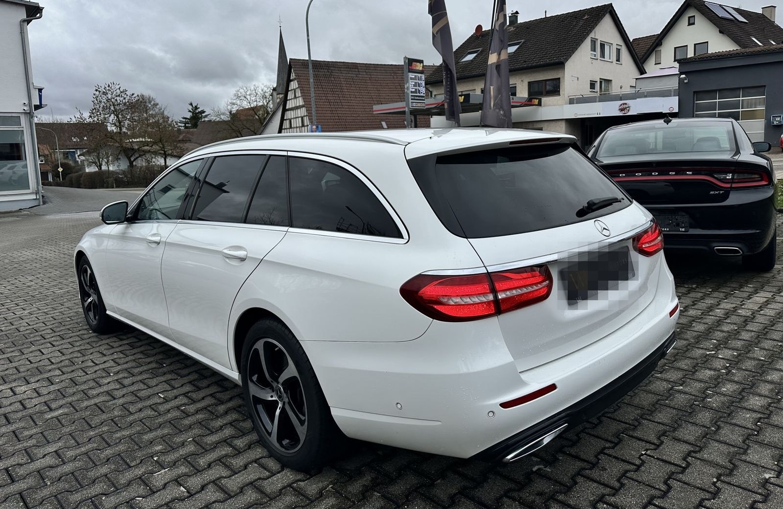 Mercedes-Benz E 350 Avantgarde*PANO*4xSHZ*Multibeam*Airmatic* foto 3