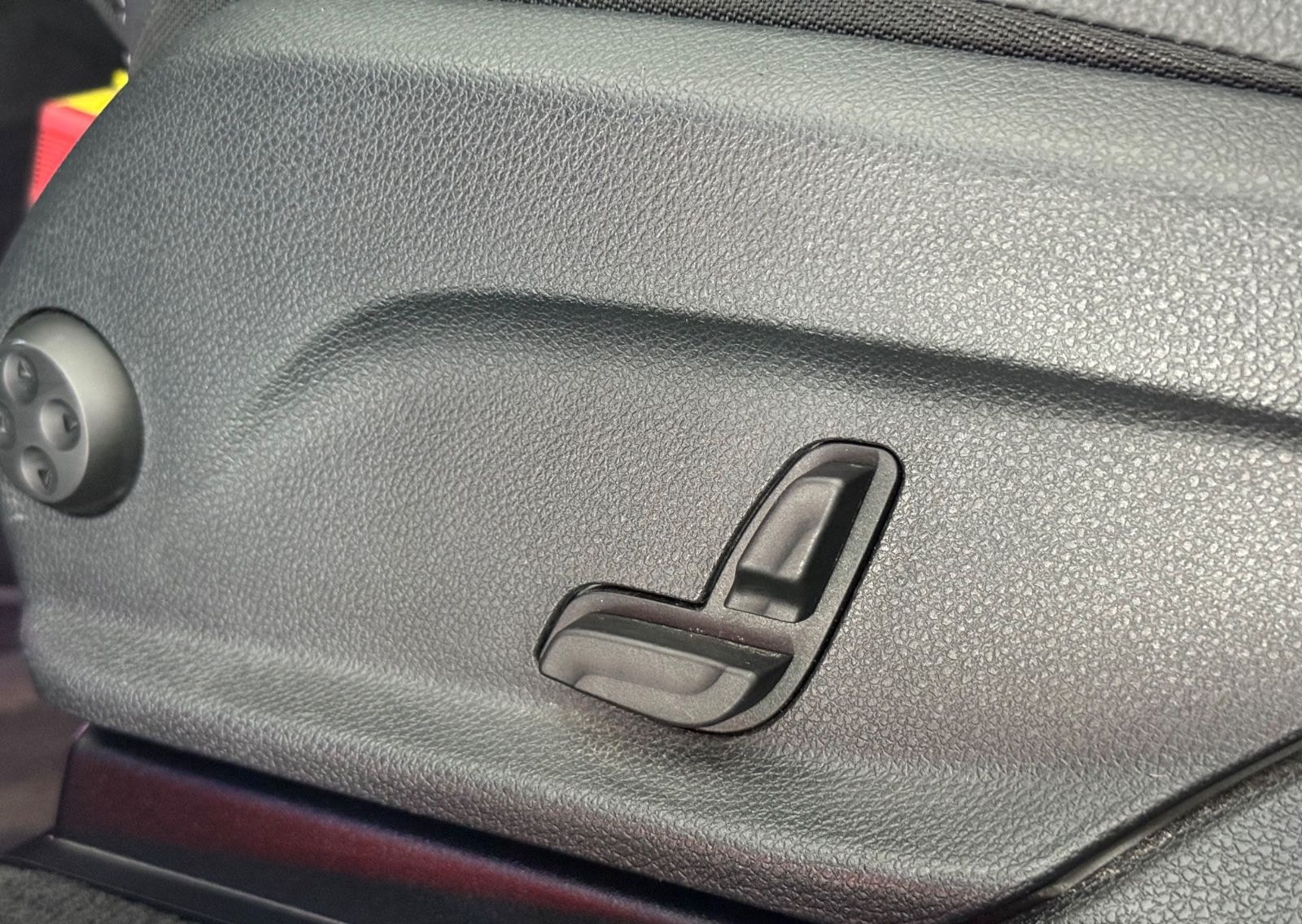 Mercedes-Benz GLC 200d Coupe*AMG-LINE*MBEAM*KAMERA*CARPLAY* foto 14