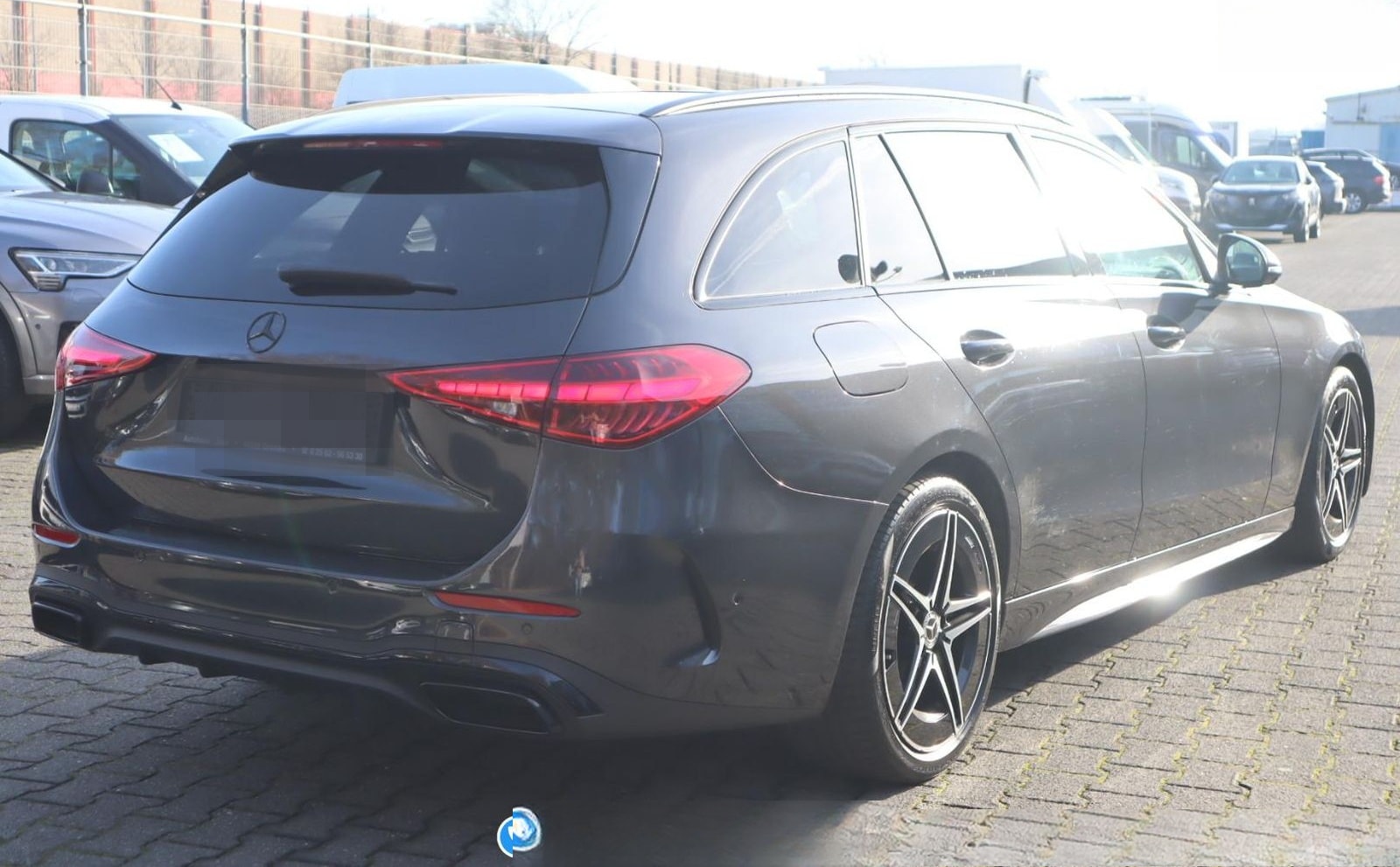 Mercedes-Benz C220d T AMG Line *Distronic*Digital Light*Memory foto 4