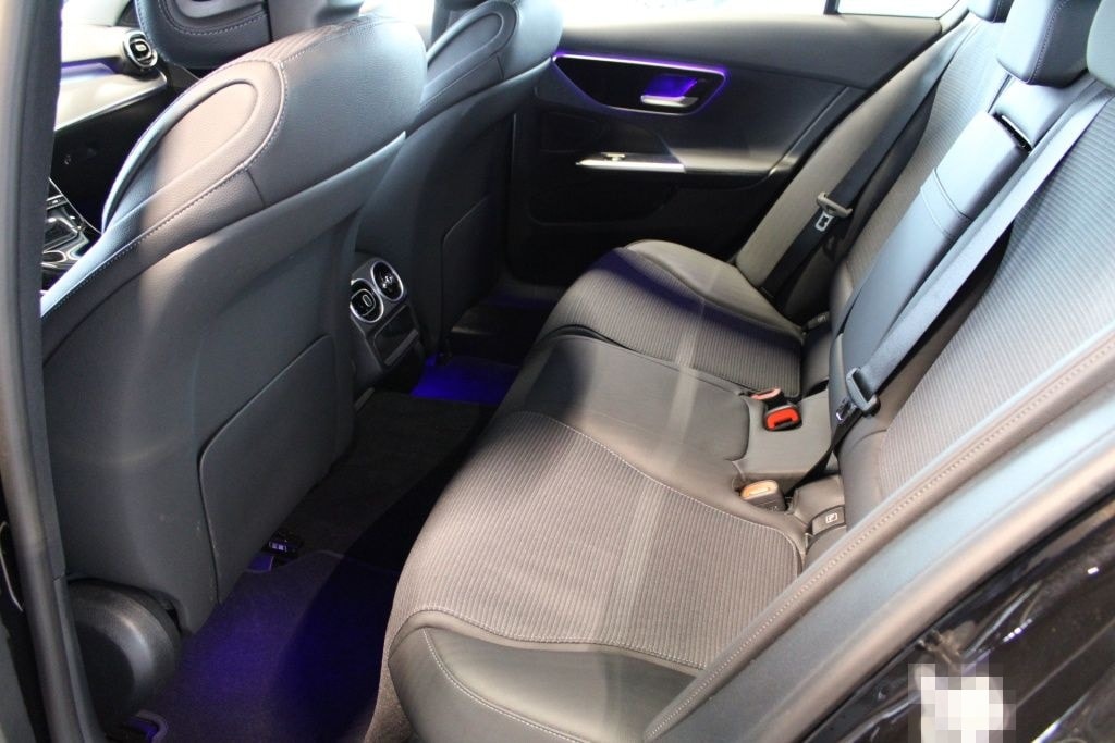 Mercedes-Benz C 200 *Avantgarde LED Kamera 360° Winter Paket foto 11