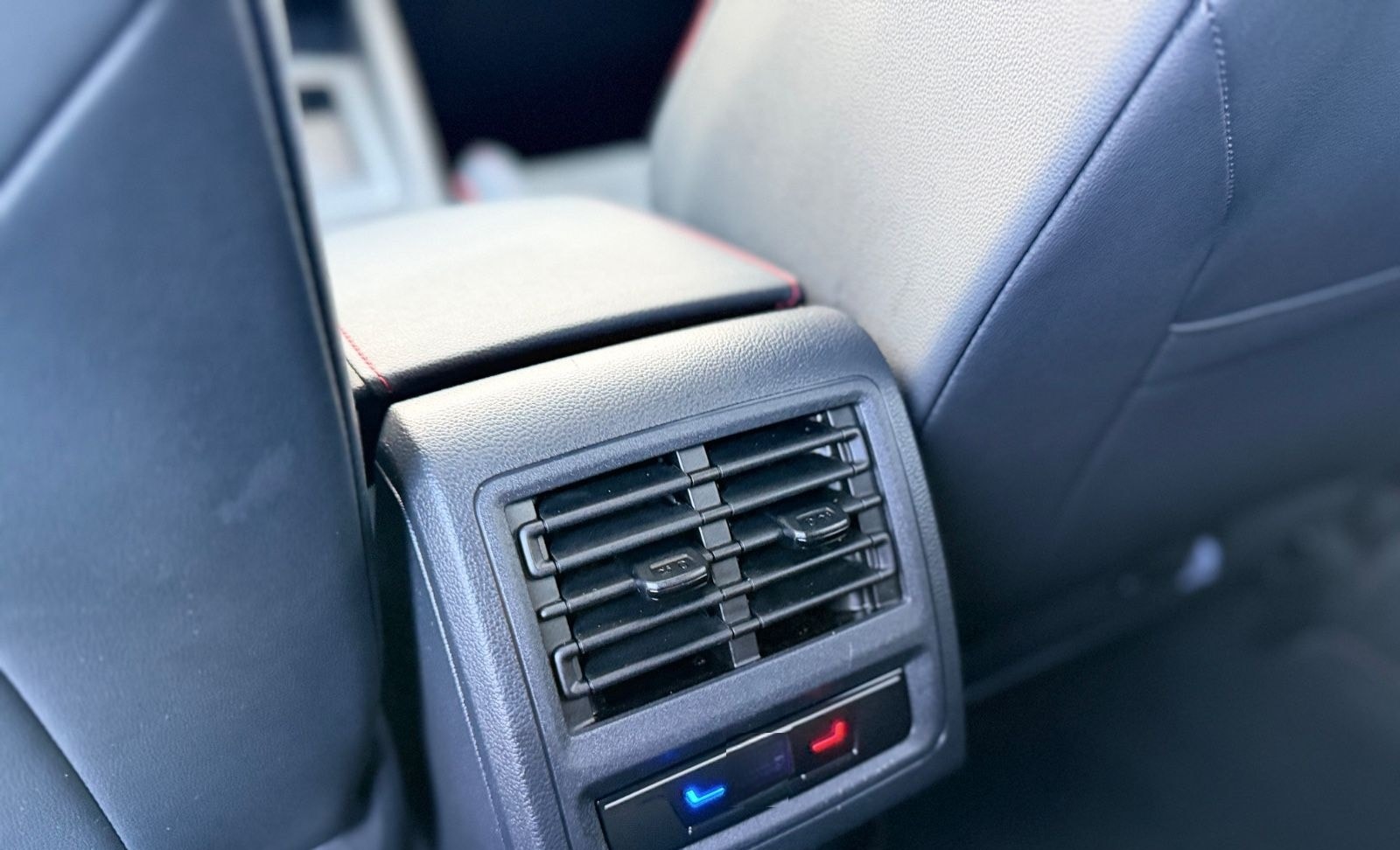 Volkswagen Golf VIII Lim. GTI Clubsport foto 16