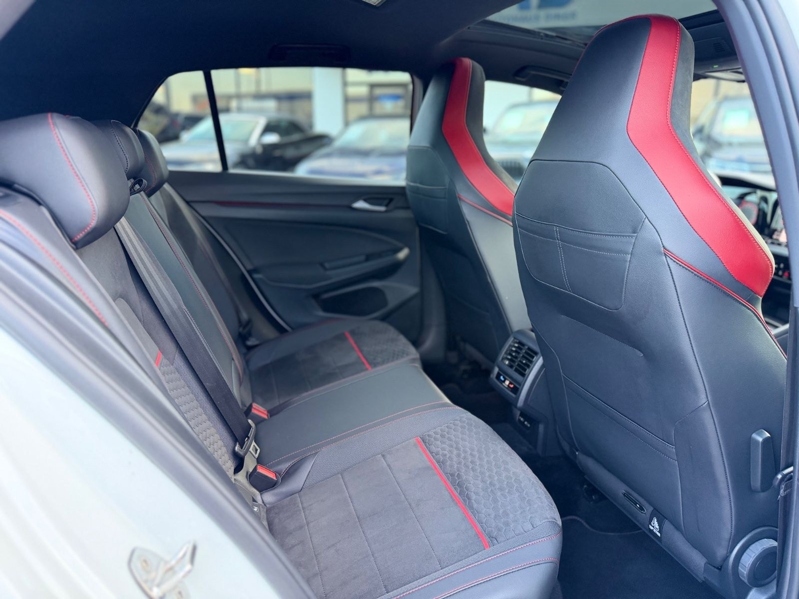 Volkswagen Golf VIII Lim. GTI Clubsport foto 19