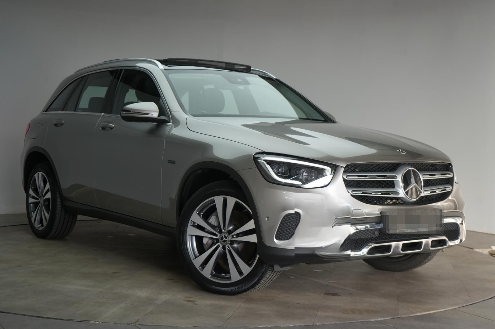 Mercedes-Benz GLC 300 de 4Matic 9G-Tronic Temp/Kamera/Pano/Lan foto 1