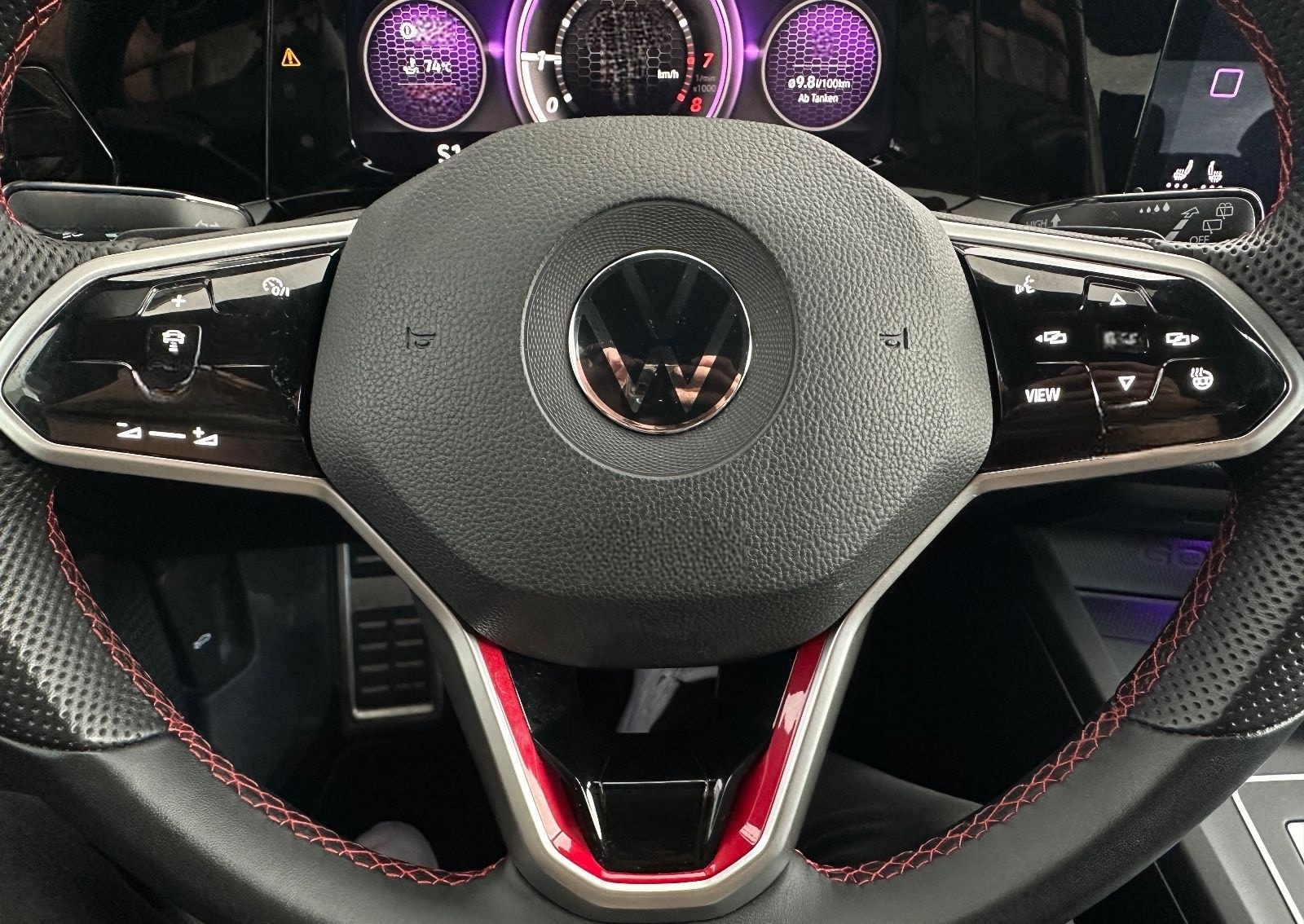 Volkswagen Golf VIII GTI Clubsport 2.0 TSI #NAVI #LED foto 14