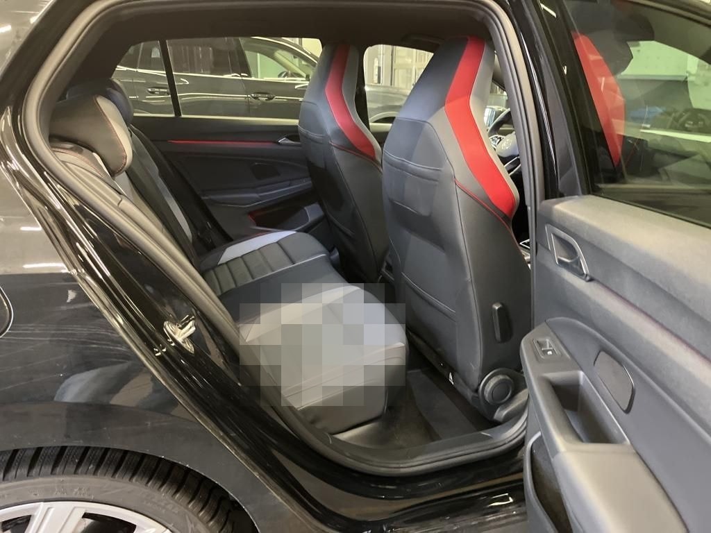 Volkswagen Golf VIII GTI CLUBSPORT 2.0 TSI AKRA HUD LEDER N foto 9