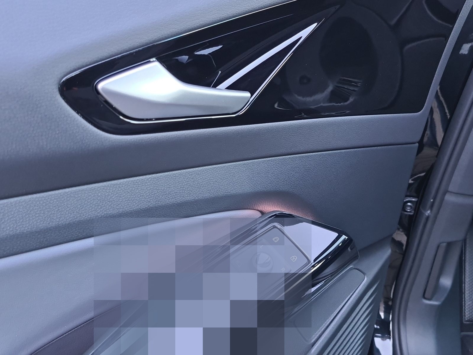 Volkswagen ID.4 Pure electric +1,49%+NAVI+WÄRMEP+MATRIX+SHZ foto 11