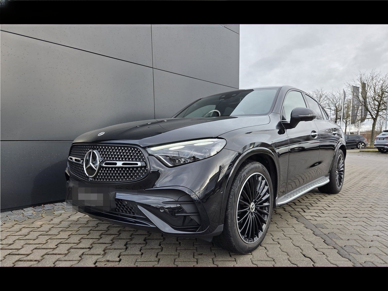 Mercedes-Benz GLC 300 d 4M AMG*AIRMATIC*AHK*PANO*DISTR*STHZ* foto 1