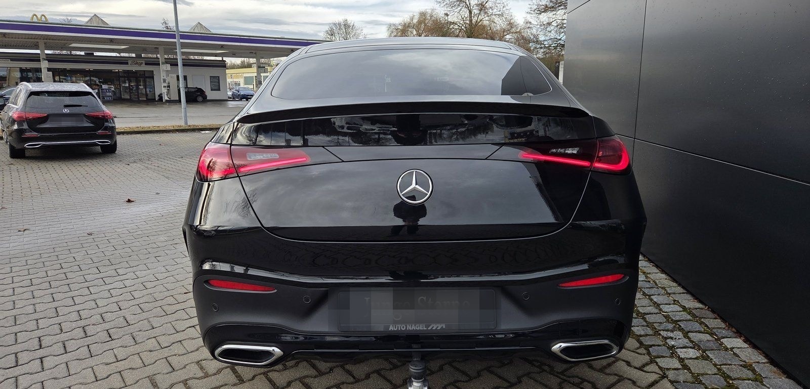 Mercedes-Benz GLC 300 d 4M AMG*AIRMATIC*AHK*PANO*DISTR*STHZ* foto 3