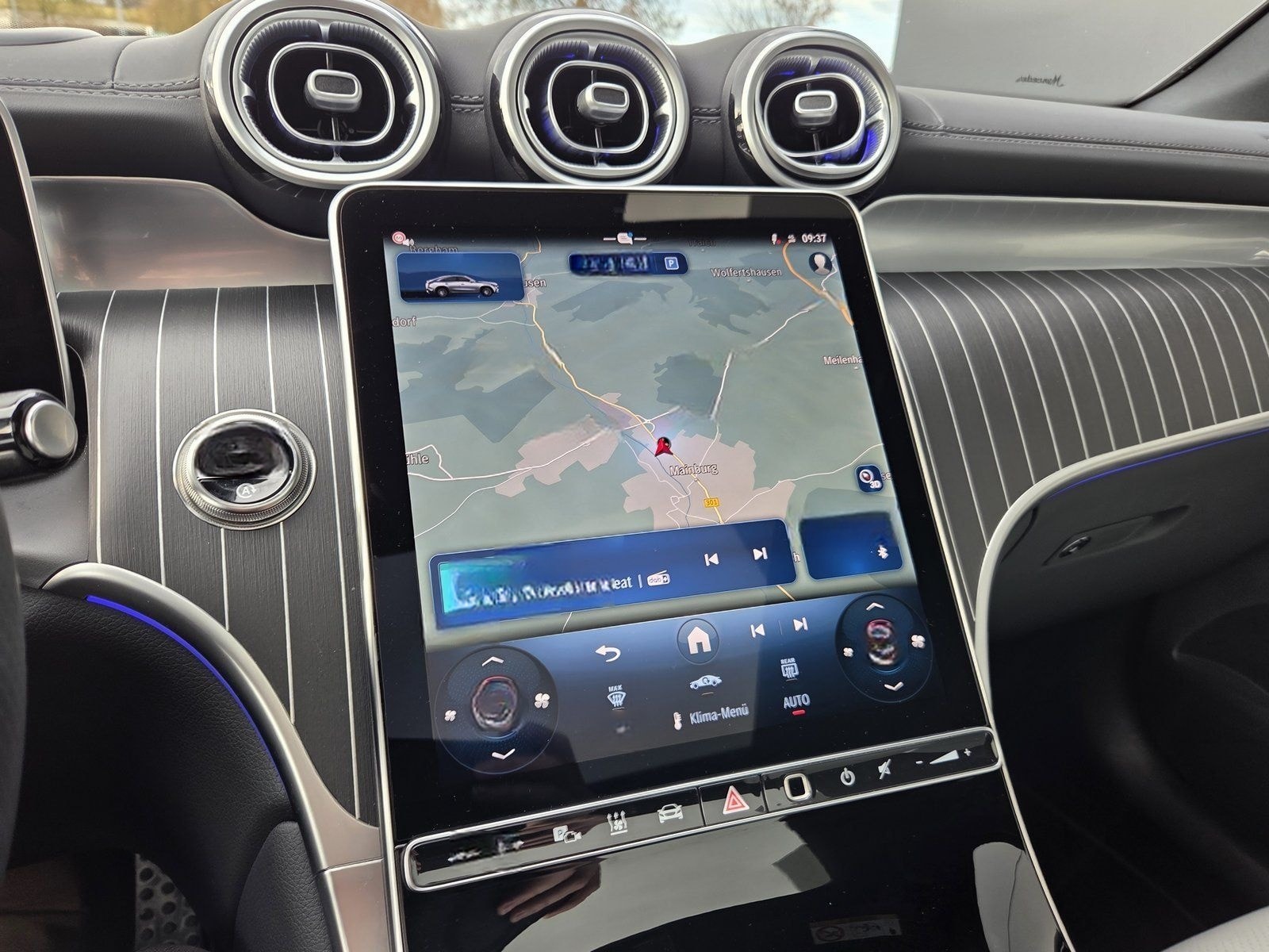 Mercedes-Benz GLC 300 d 4M AMG*AIRMATIC*AHK*PANO*DISTR*STHZ* foto 21