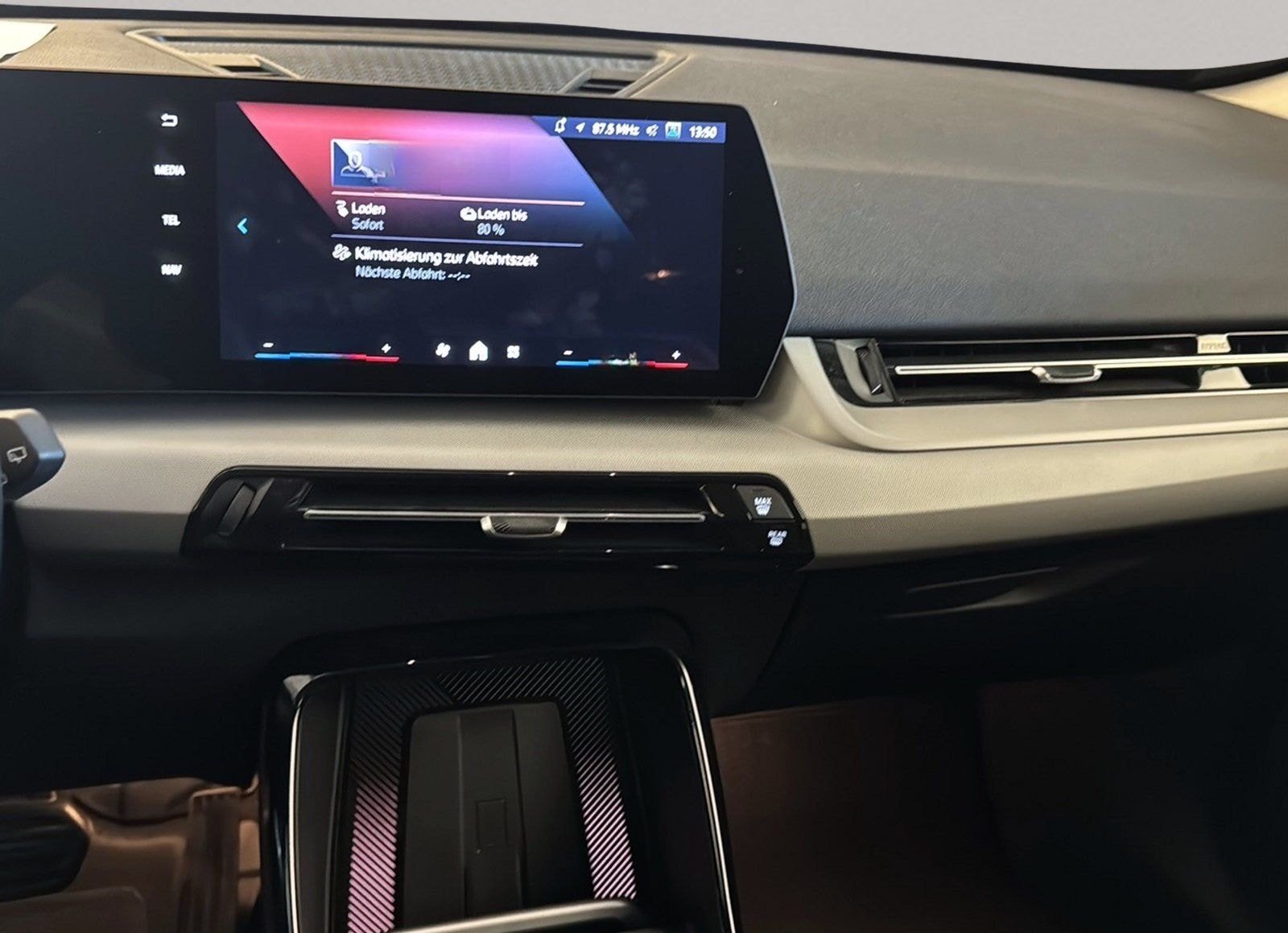 BMW iX1 eDrive20 AHK Kamera Driv.Assist LED foto 14