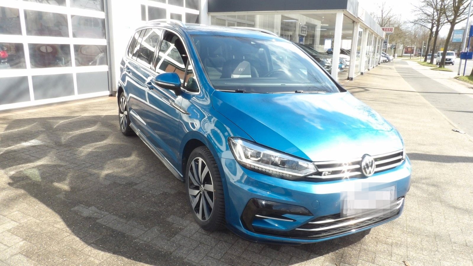 Volkswagen Touran Highline-R-Line *DSG*AHK*Navi*SHZ* foto 20