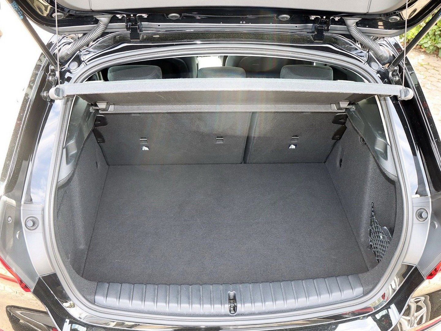 BMW 118i Advantage Live Cockpit LED foto 9