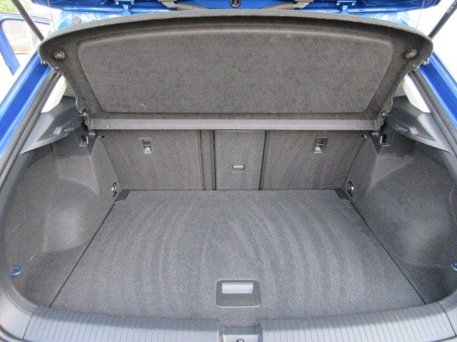 Volkswagen T-Roc Life Navi ParkPilot + Kamera LED DAB+ foto 12